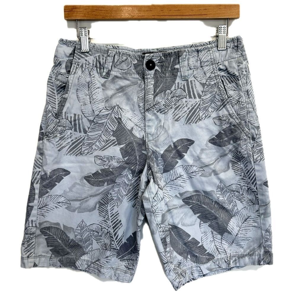 American Eagle Hawaiian Leaf Print Bermuda Shorts Mens Size 28 Flat Front Twill